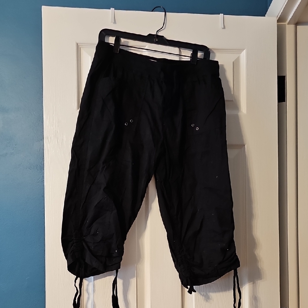 Black Drawstring Capri Pants